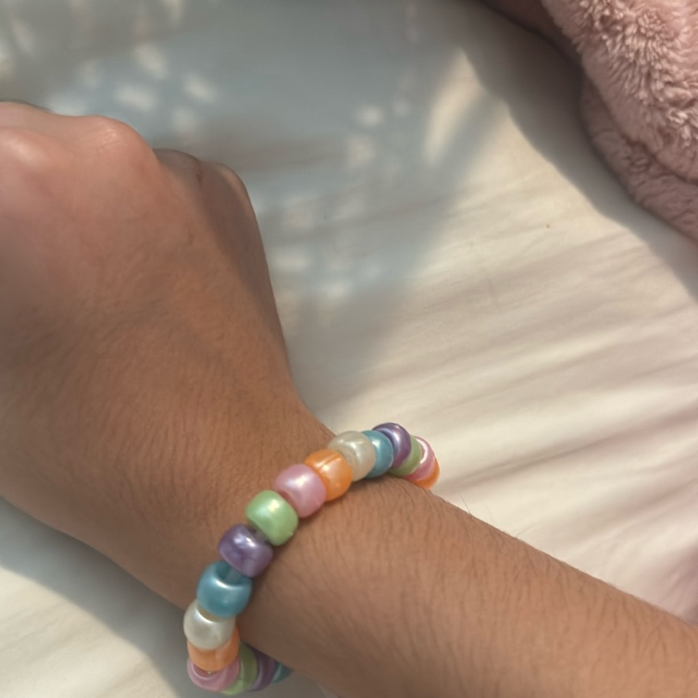 Pearl bracelet